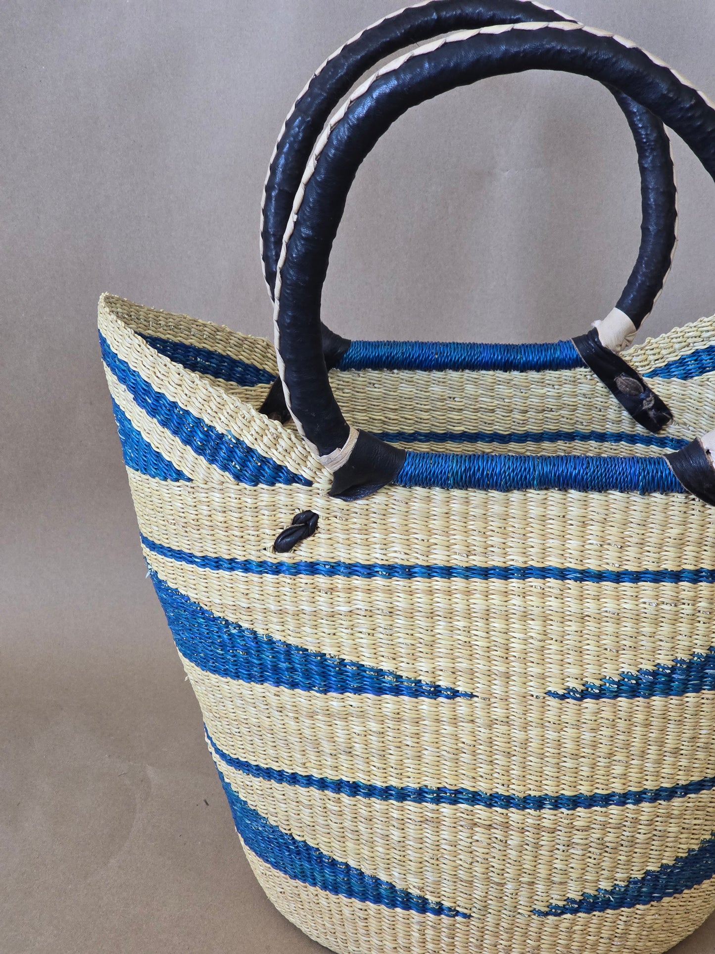 Bolga U shopper basket
